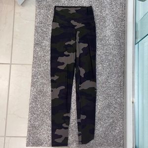 Aerie Real Me 7/8 Leggings Camo Small